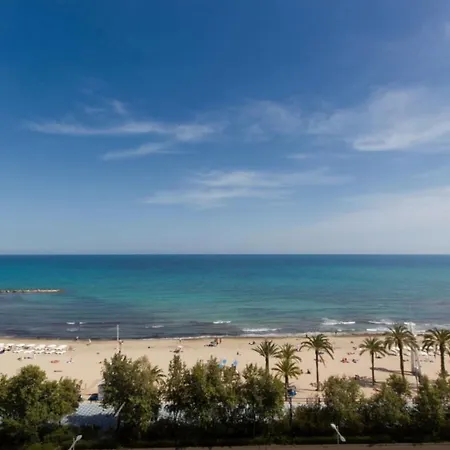 Beachfront Paradise *